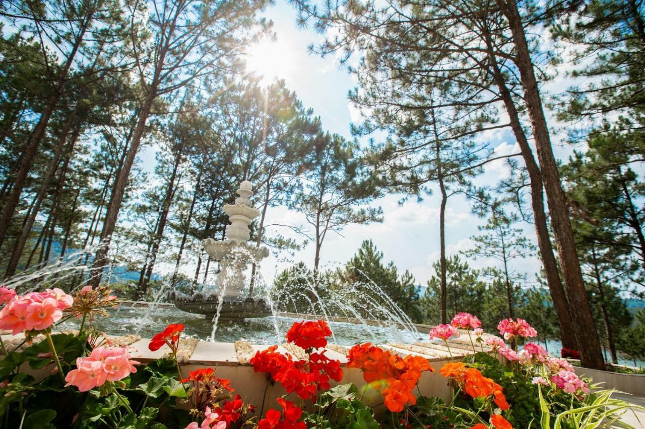 Cereja Hotel & Resort Dalat Экстерьер фото