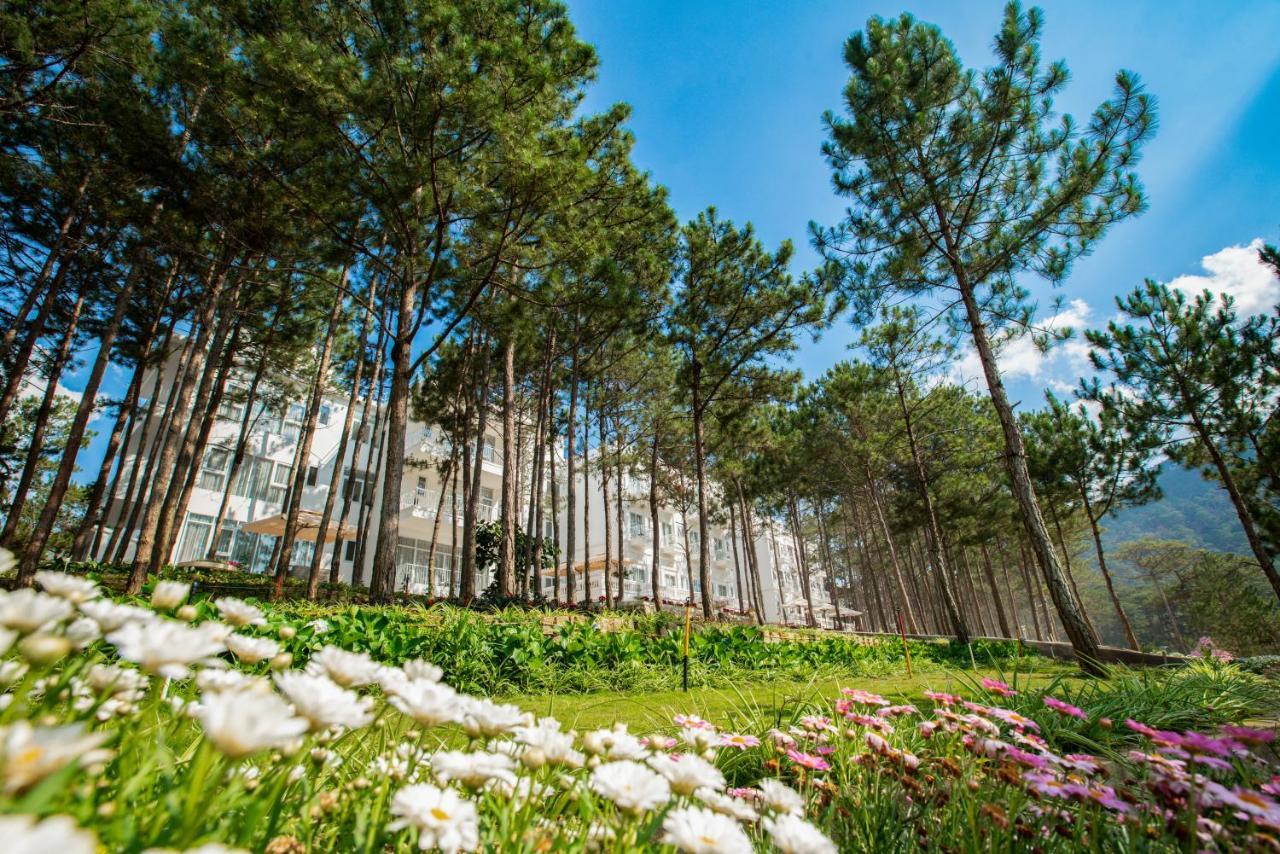 Cereja Hotel & Resort Dalat Экстерьер фото